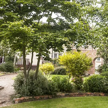 Courtyard Cottages No 9 Semesterbostad *